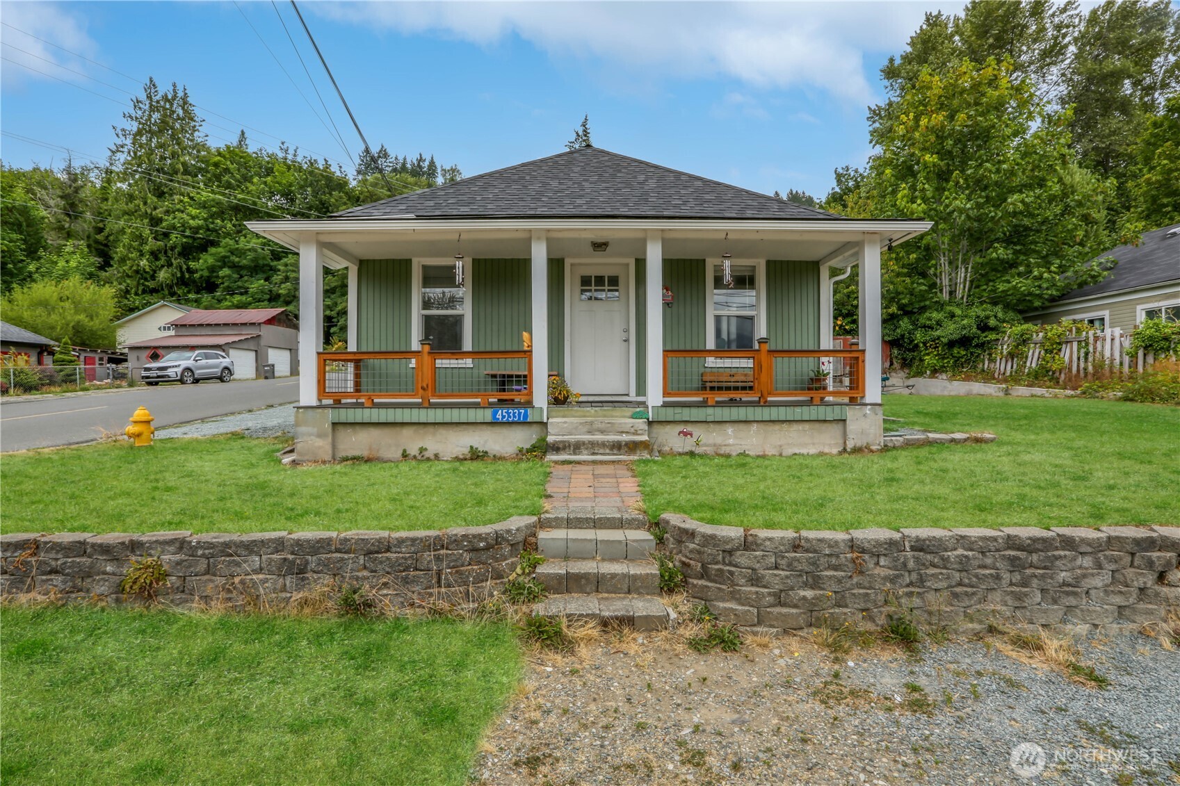 45337 Main Street Property Photo 6