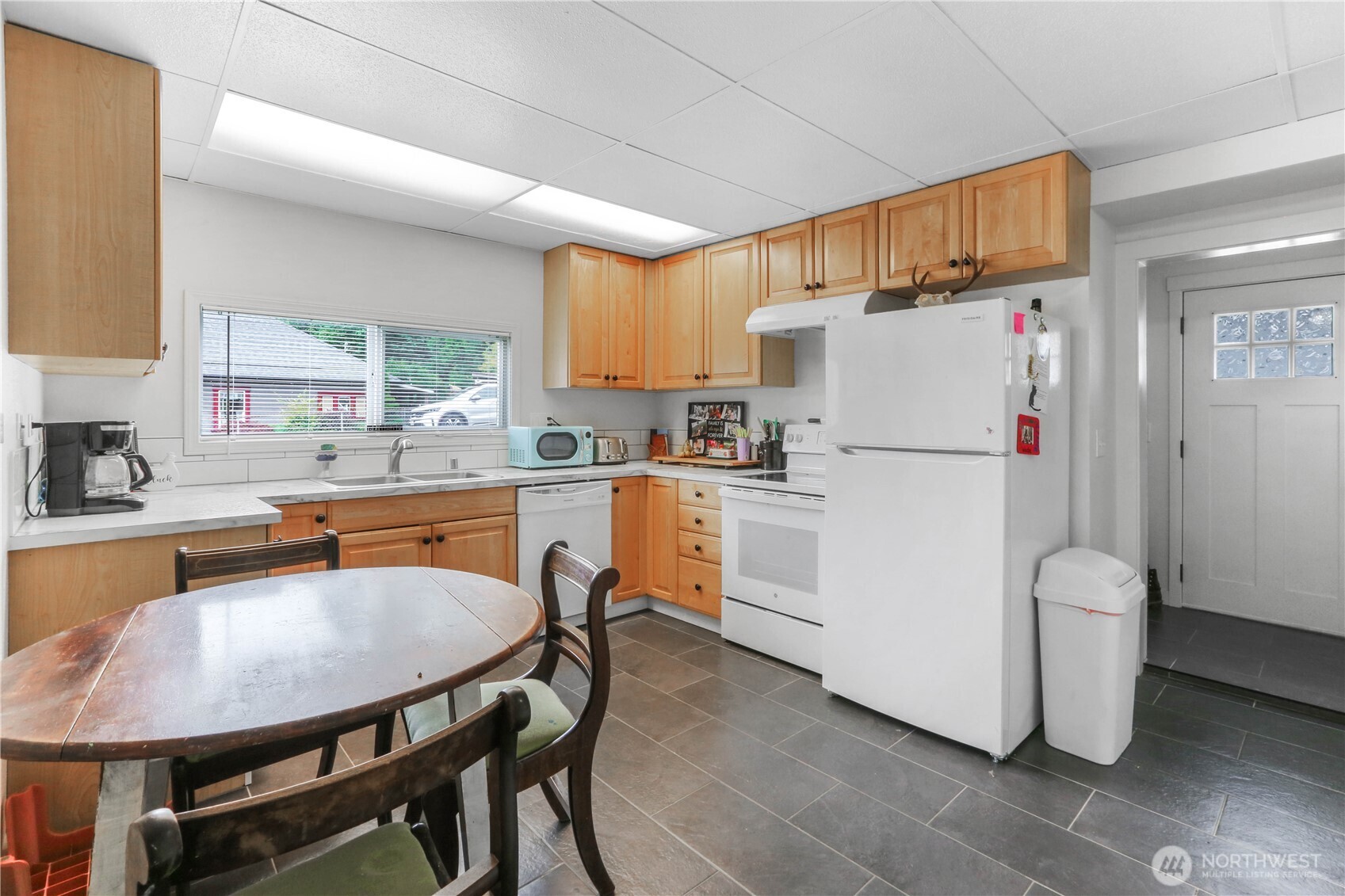 45337 Main Street Property Photo 10