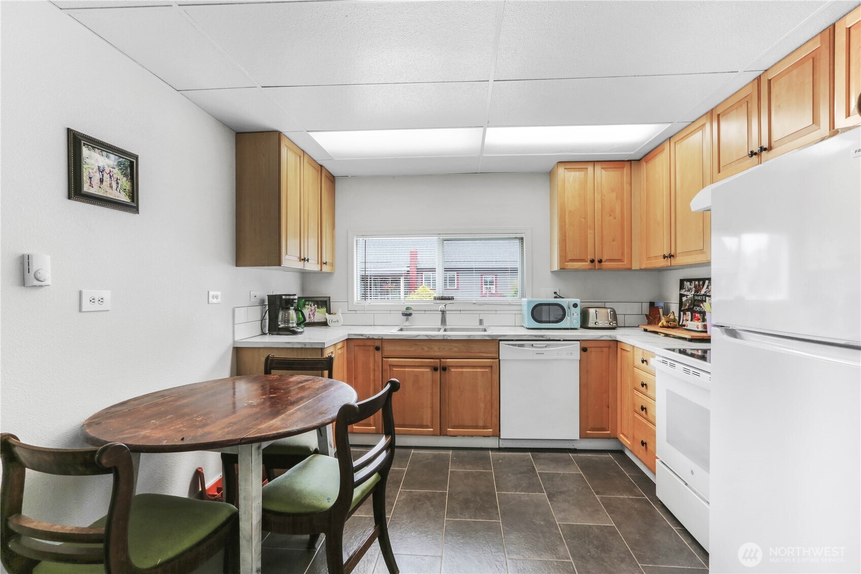 45337 Main Street Property Photo 11