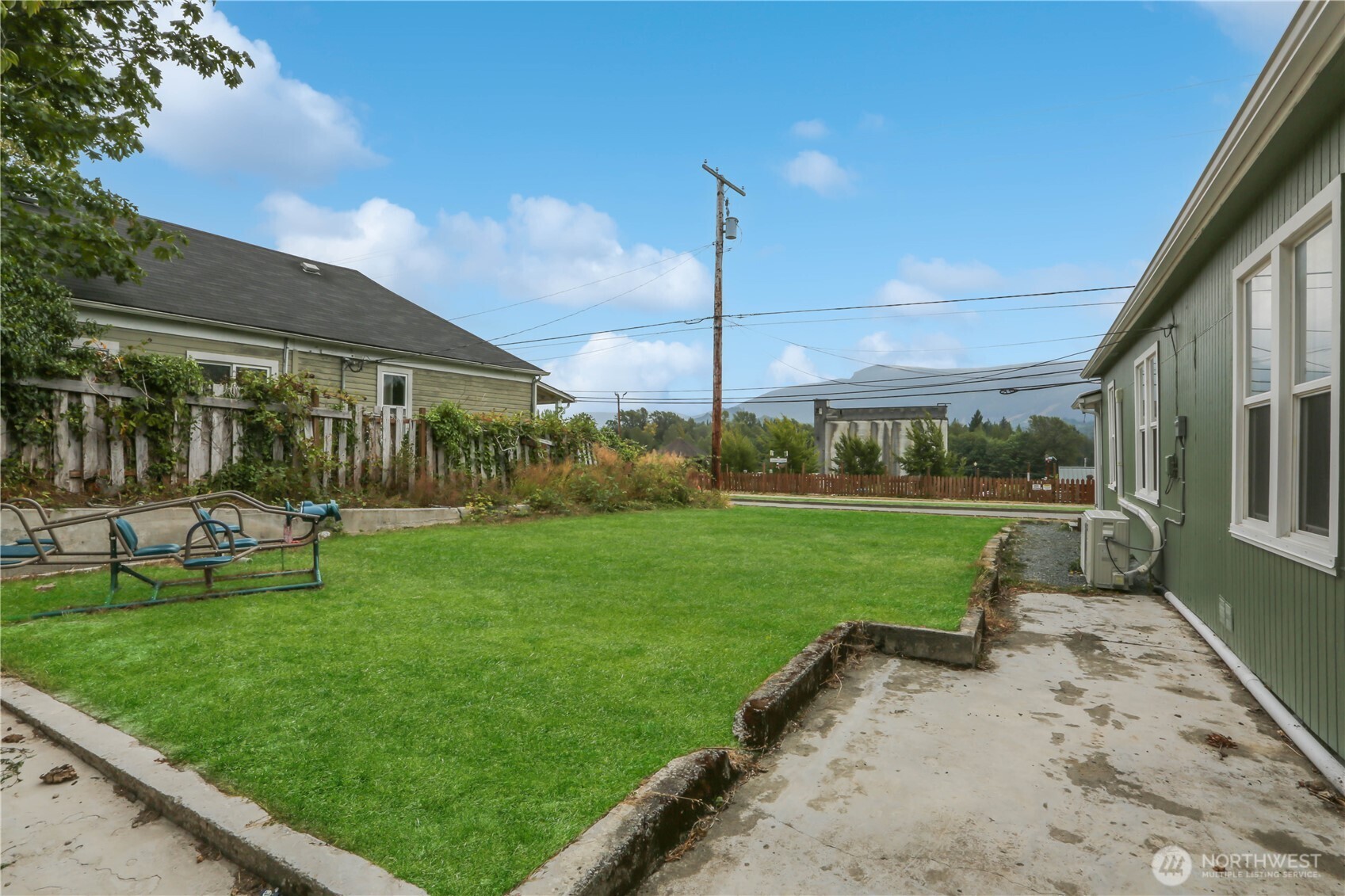 45337 Main Street Property Photo 18