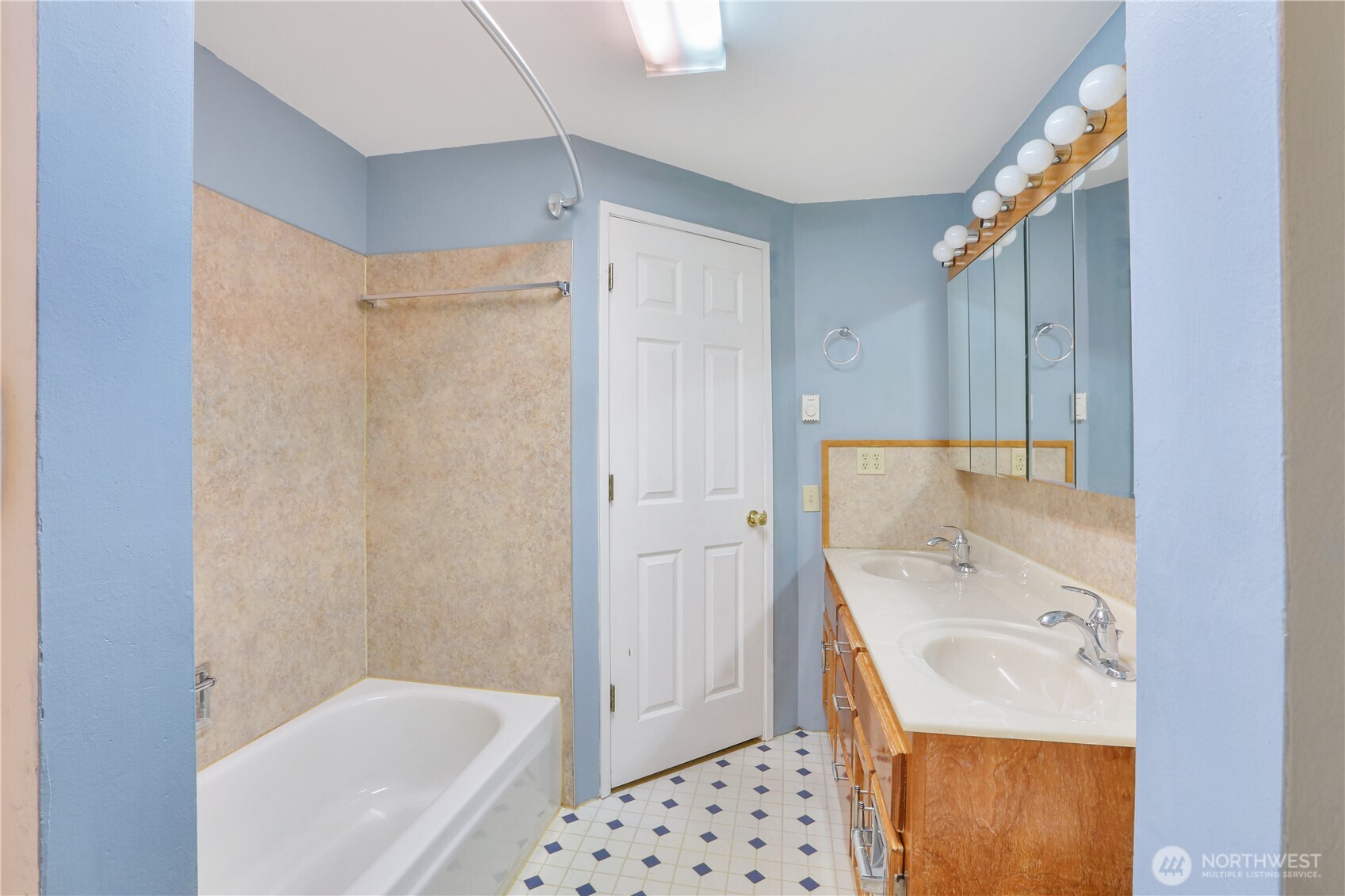 45337 Main Street Property Photo 35