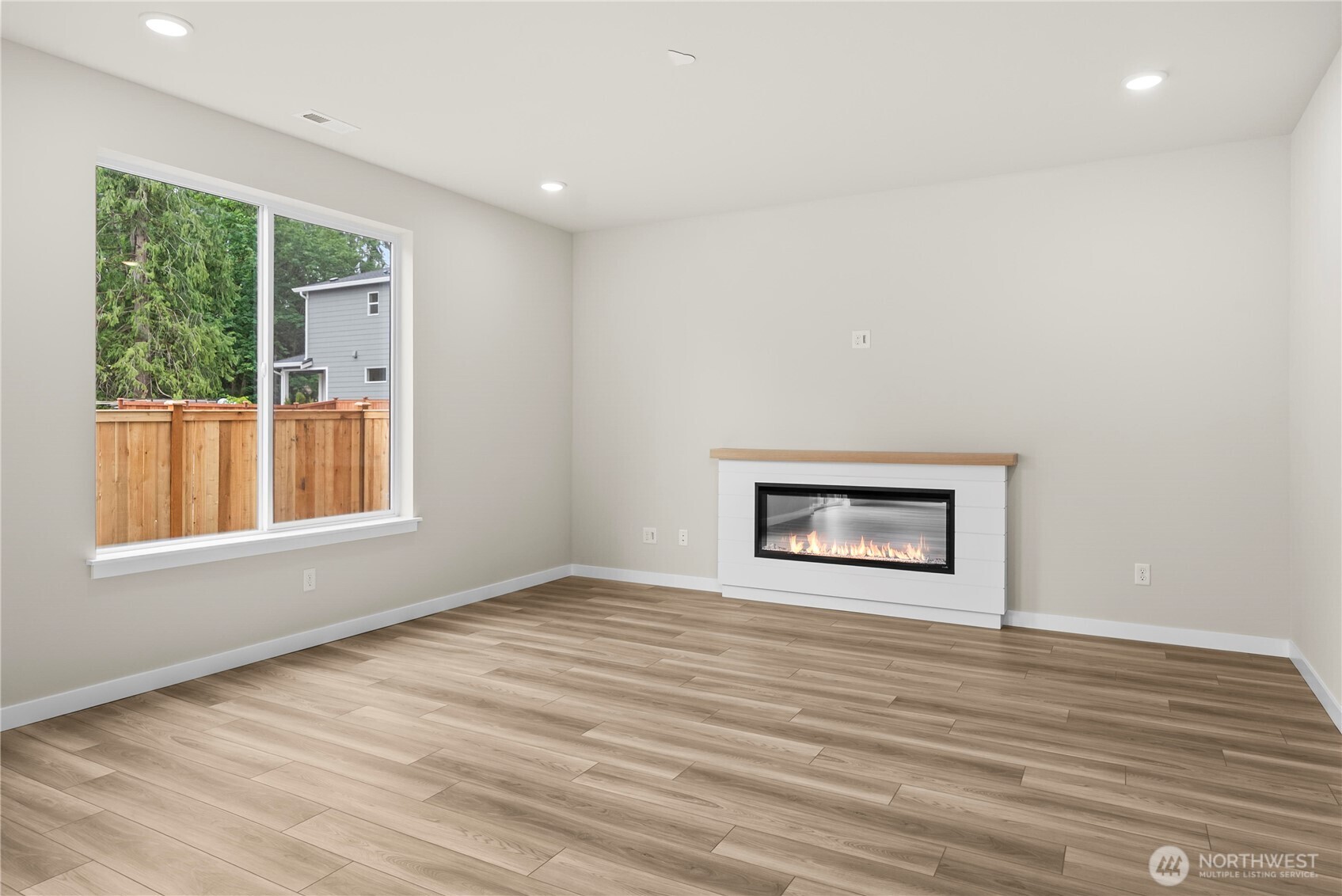 7758 42nd Place Property Photo 15