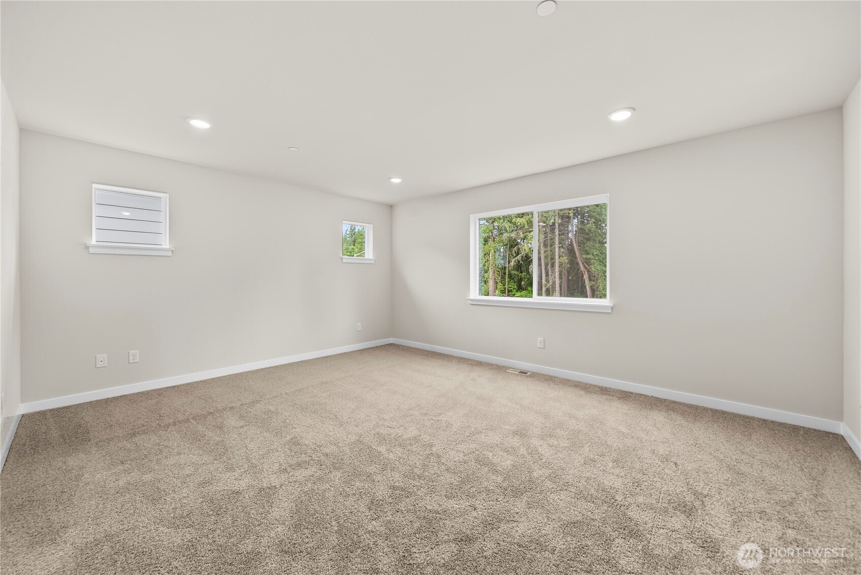 7758 42nd Place Property Photo 19