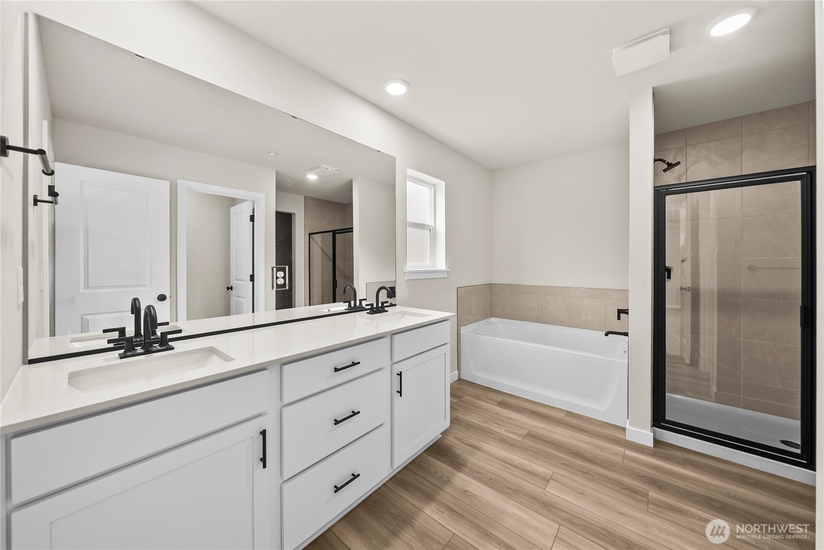 7758 42nd Place Property Photo 22