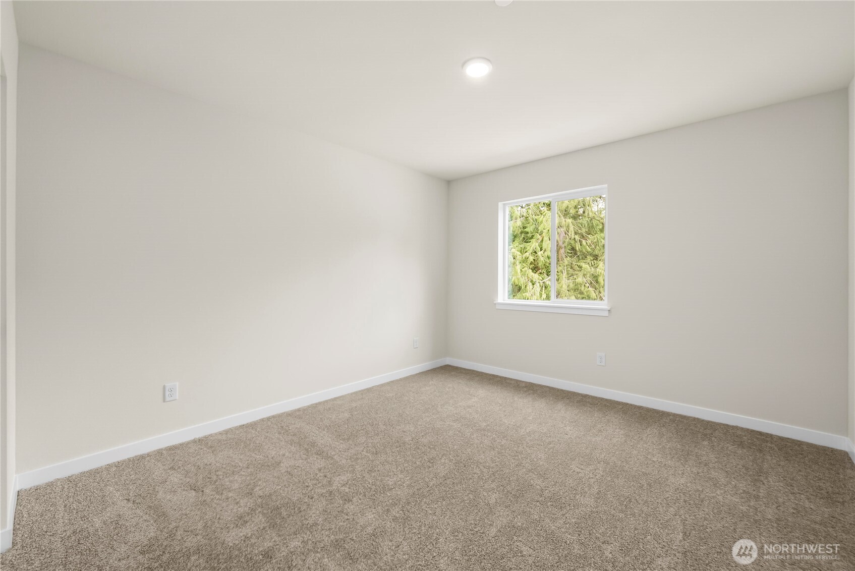 7758 42nd Place Property Photo 32
