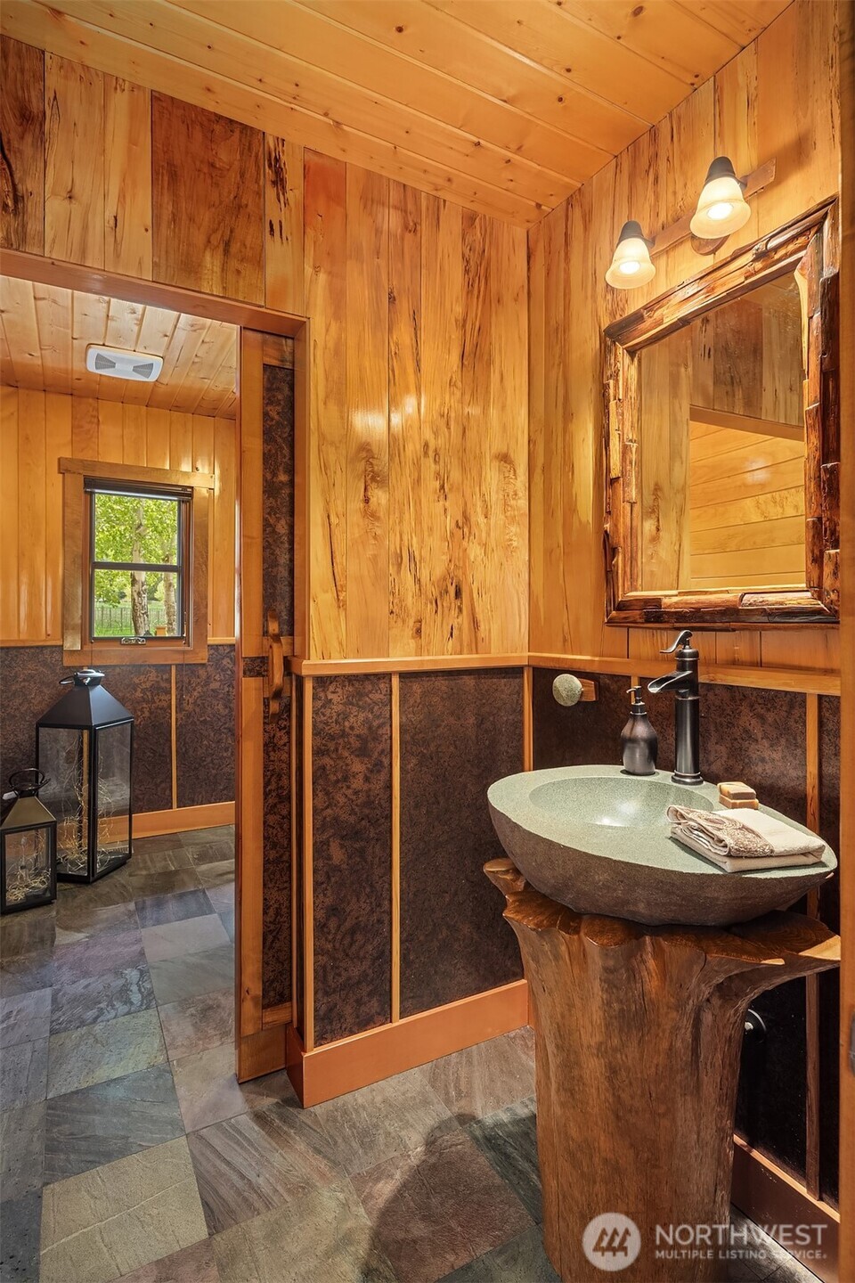 17913 River Road Property Photo 16