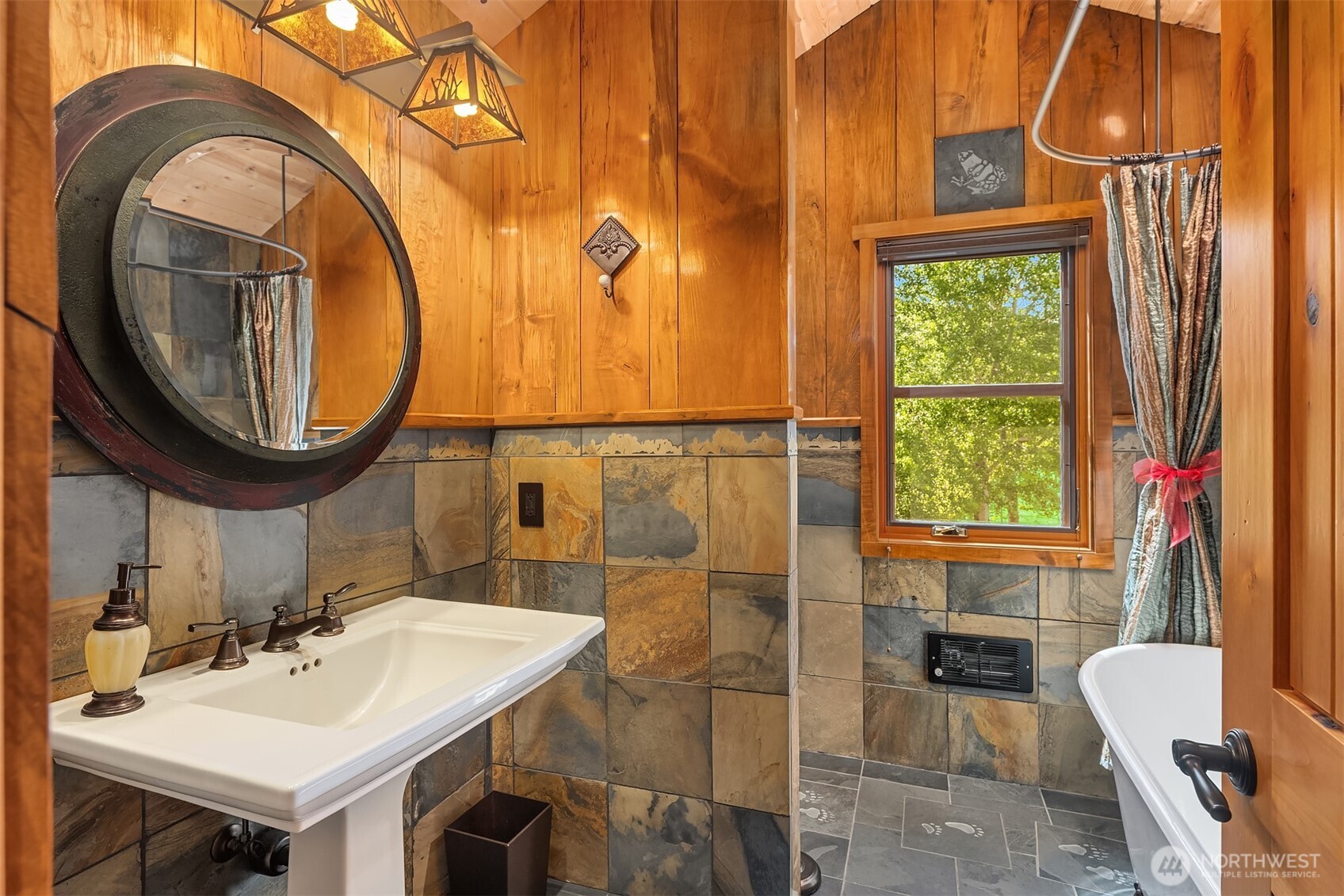 17913 River Road Property Photo 25