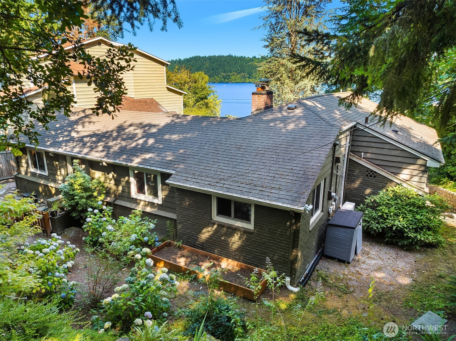 13731 42nd Place Property Photo 29