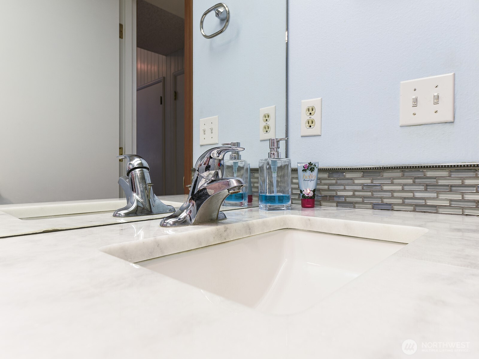 7713 Zircon Drive Property Photo 12