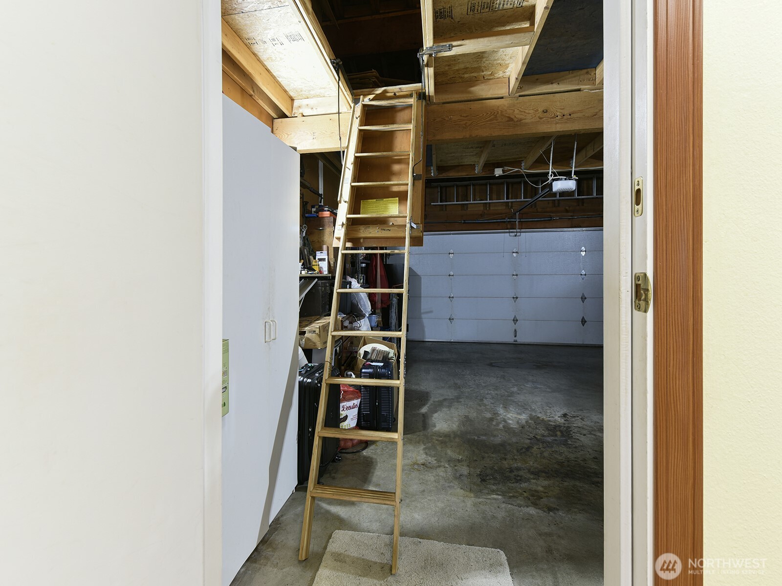 7713 Zircon Drive Property Photo 15