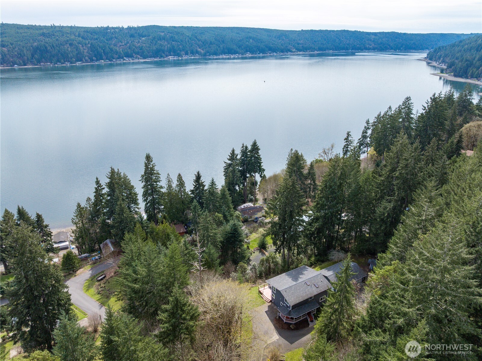 50 Ne Alta Vista Drive Property Photo 2