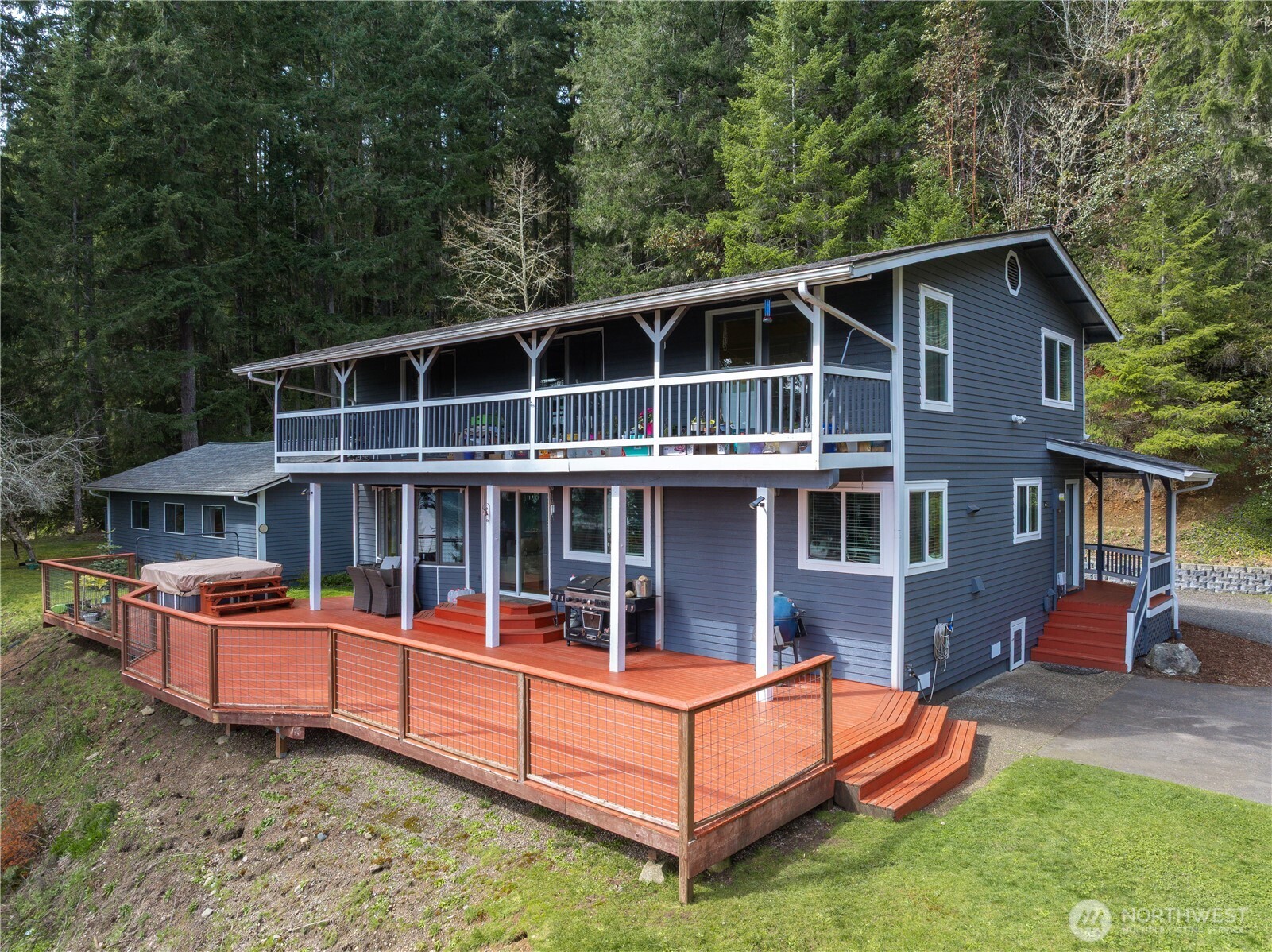 50 Ne Alta Vista Drive Property Photo 3