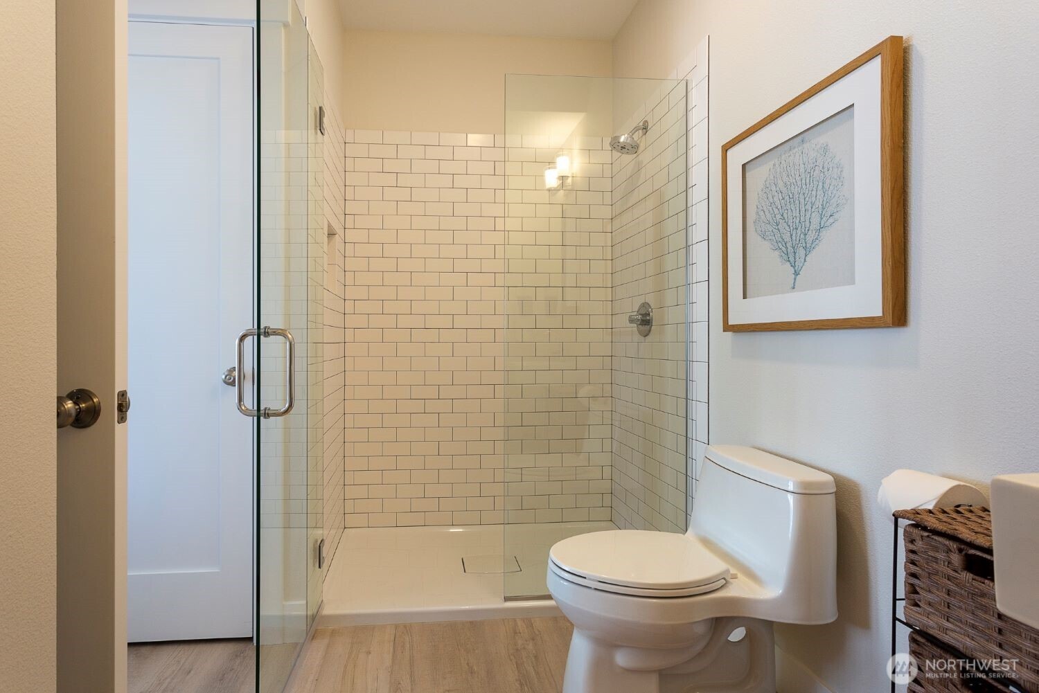 203 Market Street D Property Photo 16