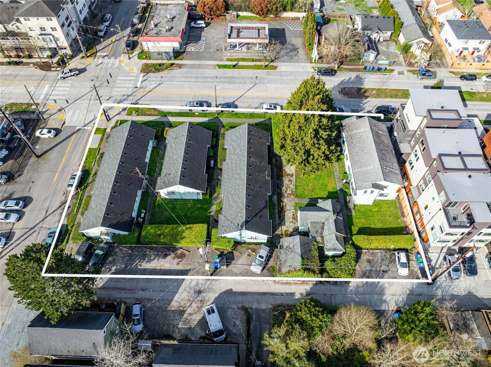 5222 -36 Delridge Way Property Photo 7