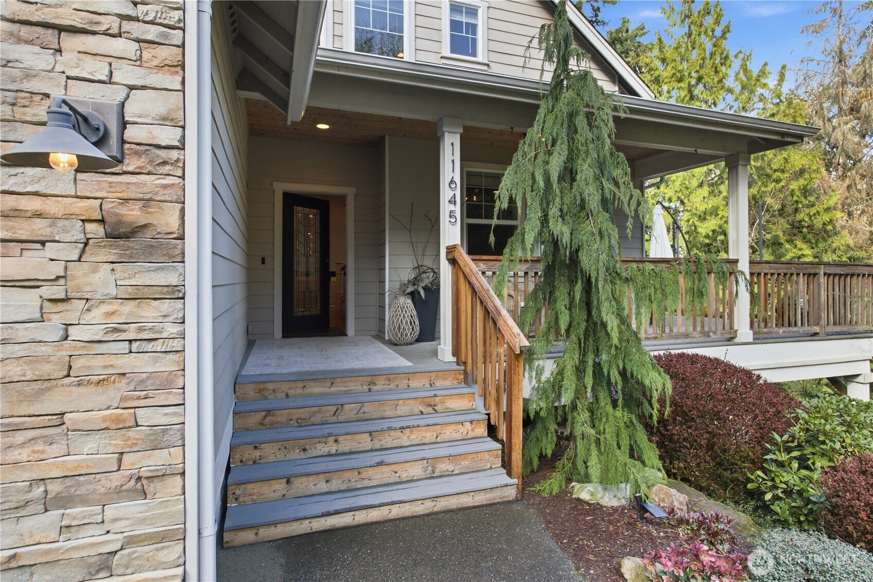 11645 Sunray Lane Property Photo 4