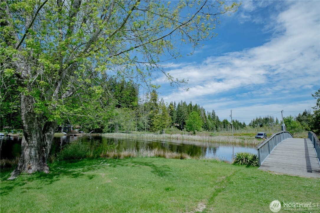 170 E Lakeshore Drive Property Photo 31