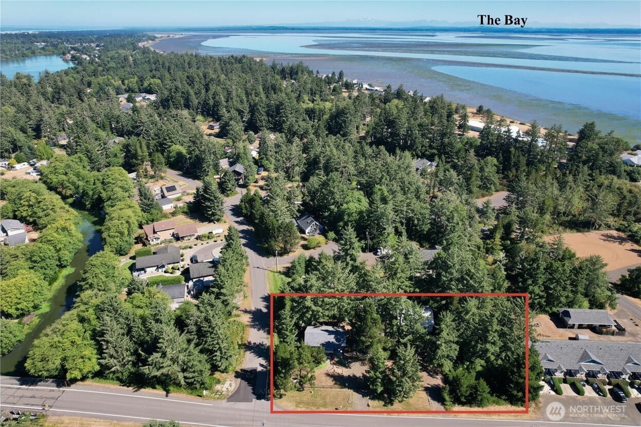 1000 Mt.olympus Avenue Property Photo 4