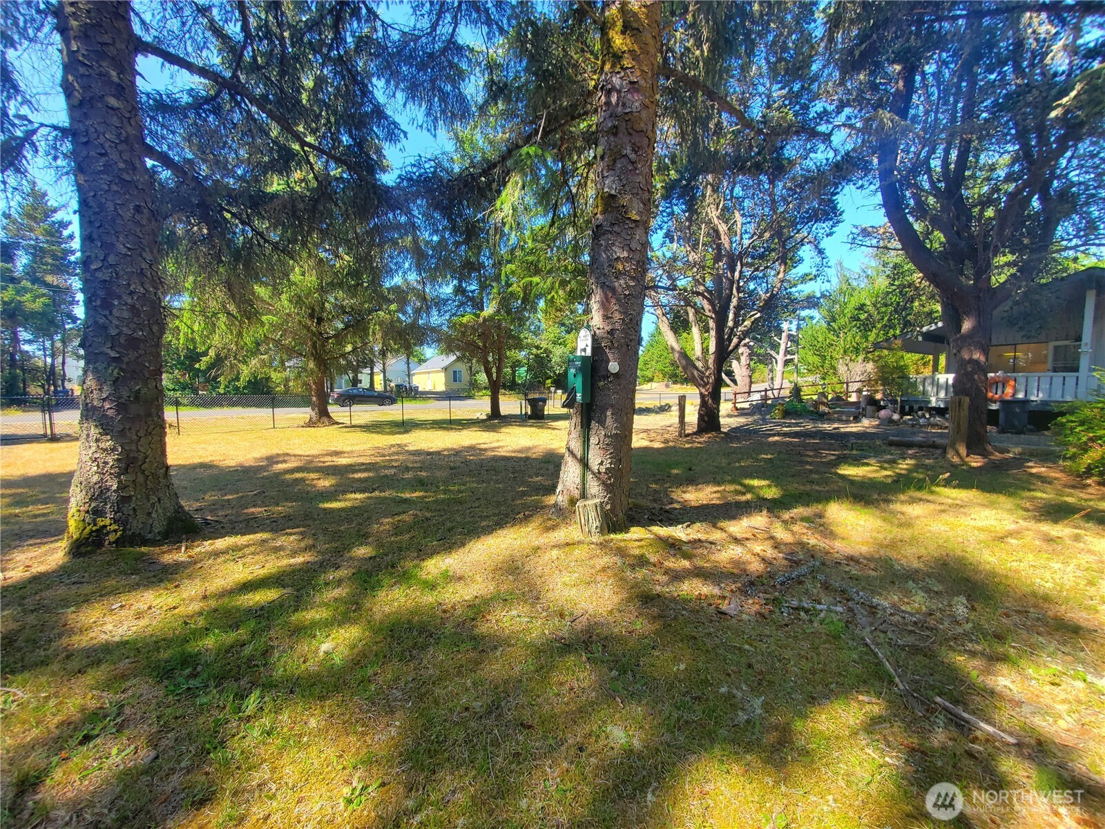 1000 Mt.olympus Avenue Property Photo 7
