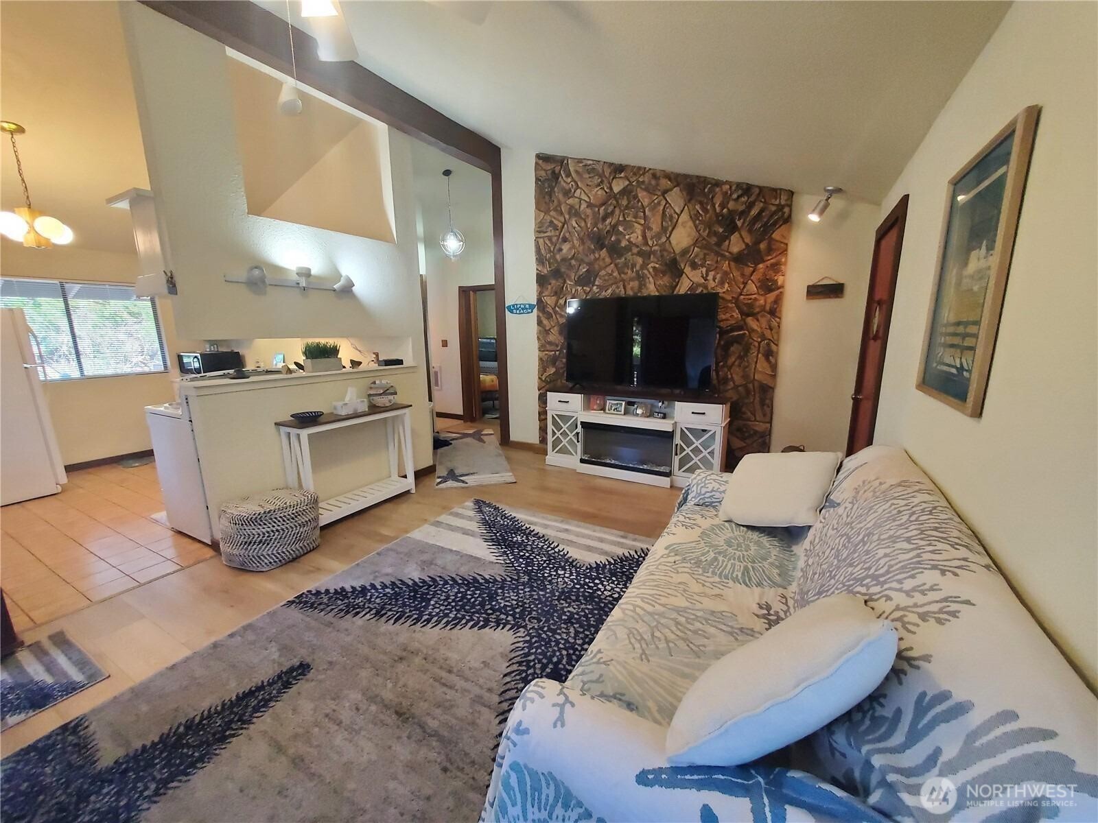 1000 Mt.olympus Avenue Property Photo 10