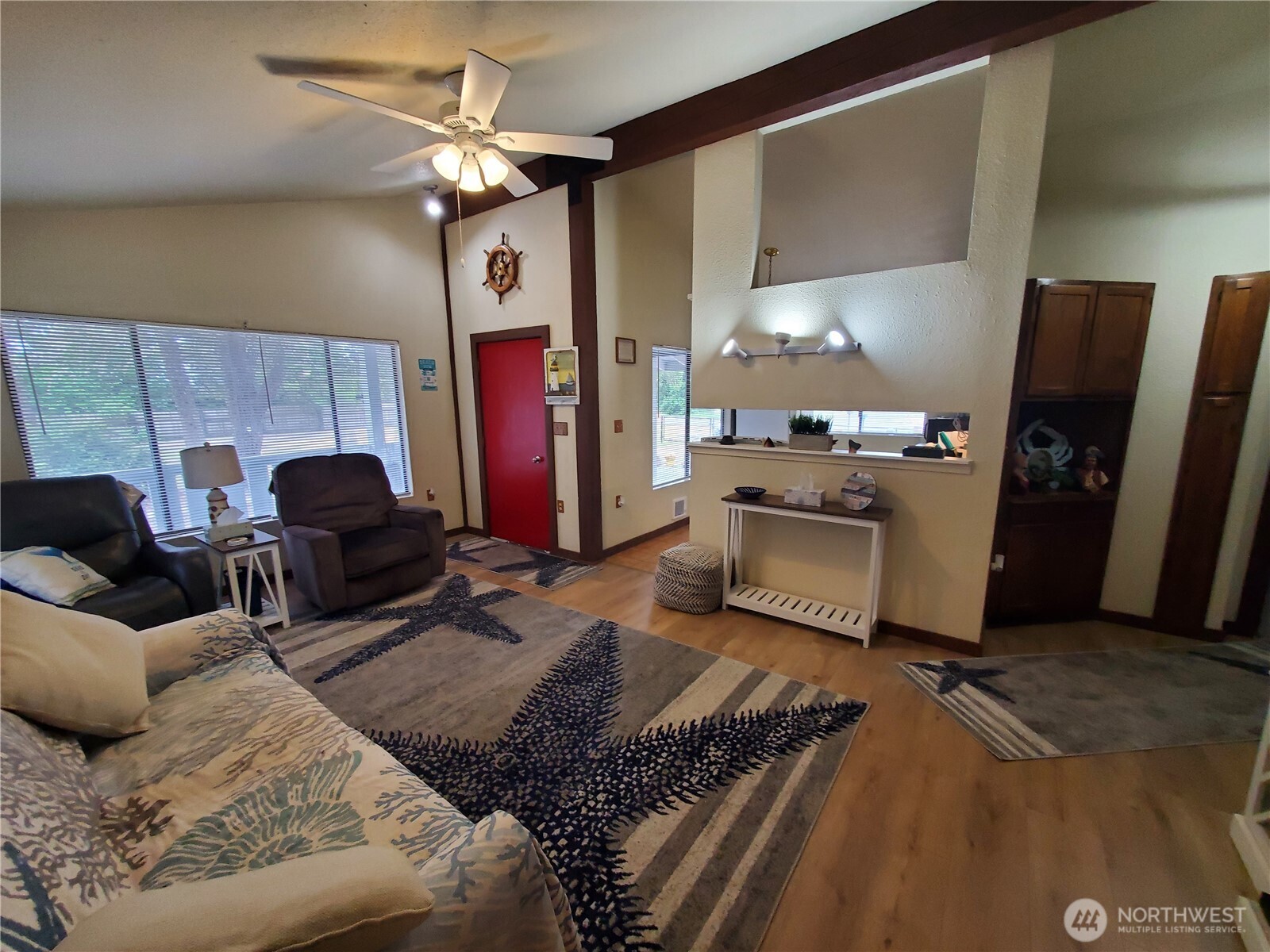 1000 Mt.olympus Avenue Property Photo 11