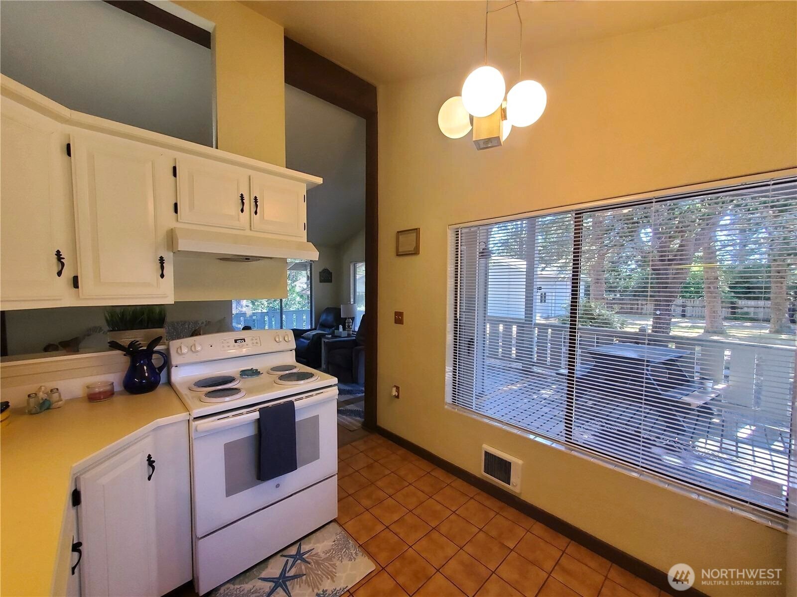 1000 Mt.olympus Avenue Property Photo 13