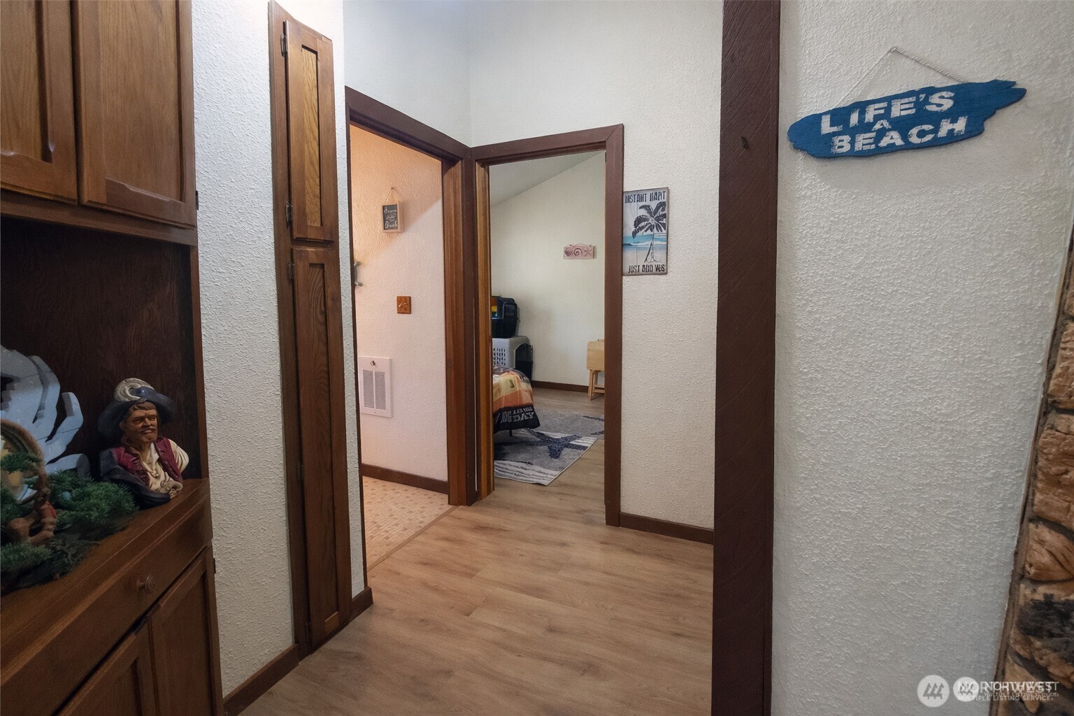 1000 Mt.olympus Avenue Property Photo 14