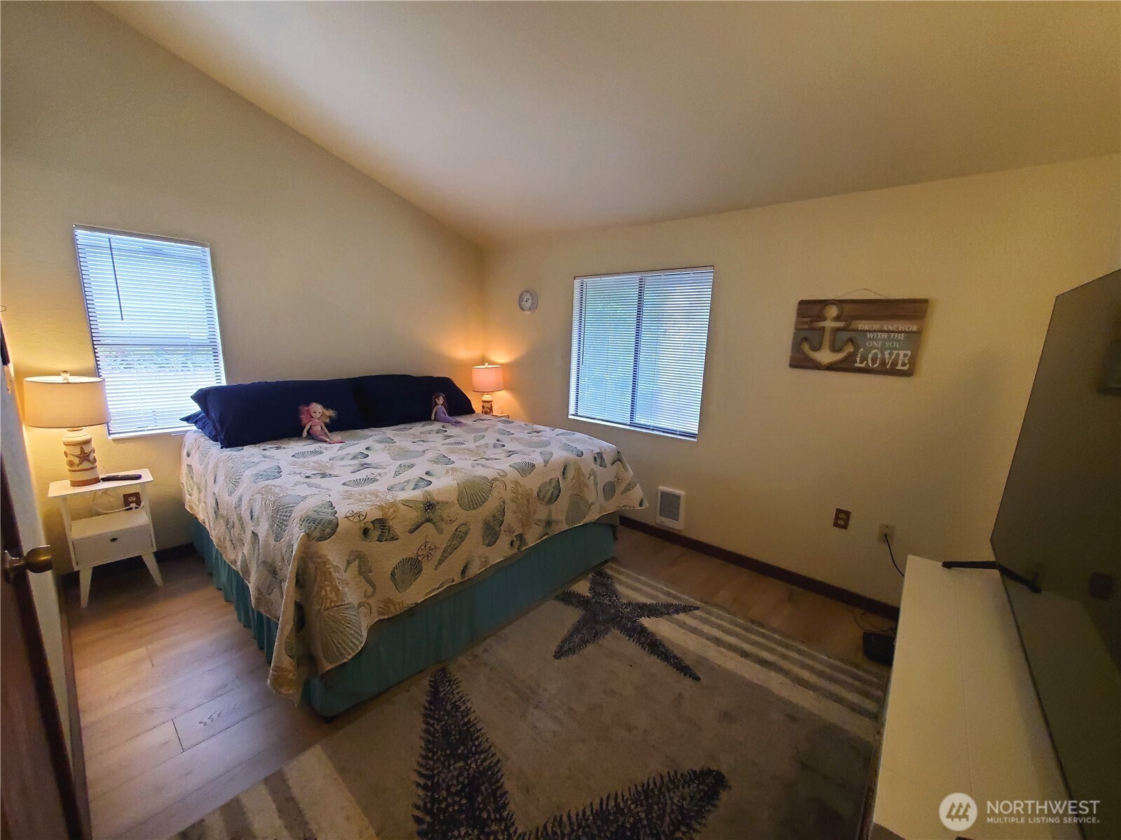 1000 Mt.olympus Avenue Property Photo 15