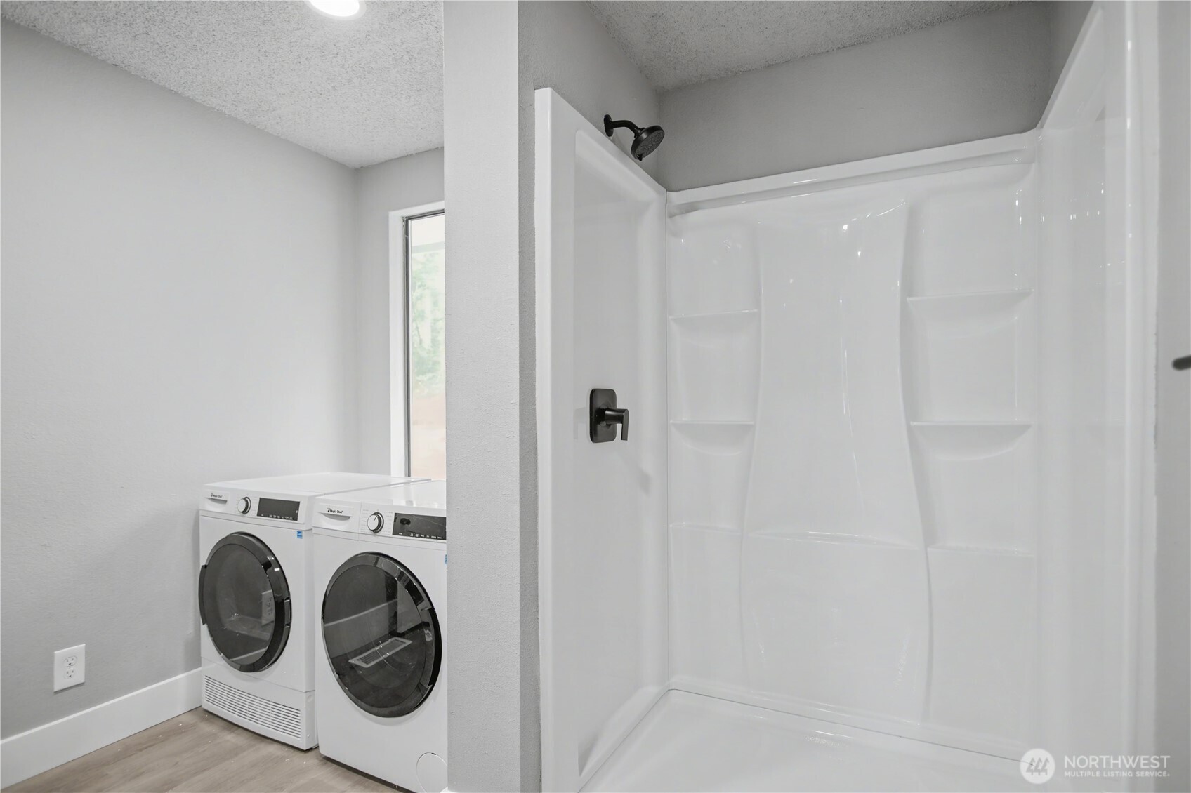 332 S Birch Street Property Photo 25
