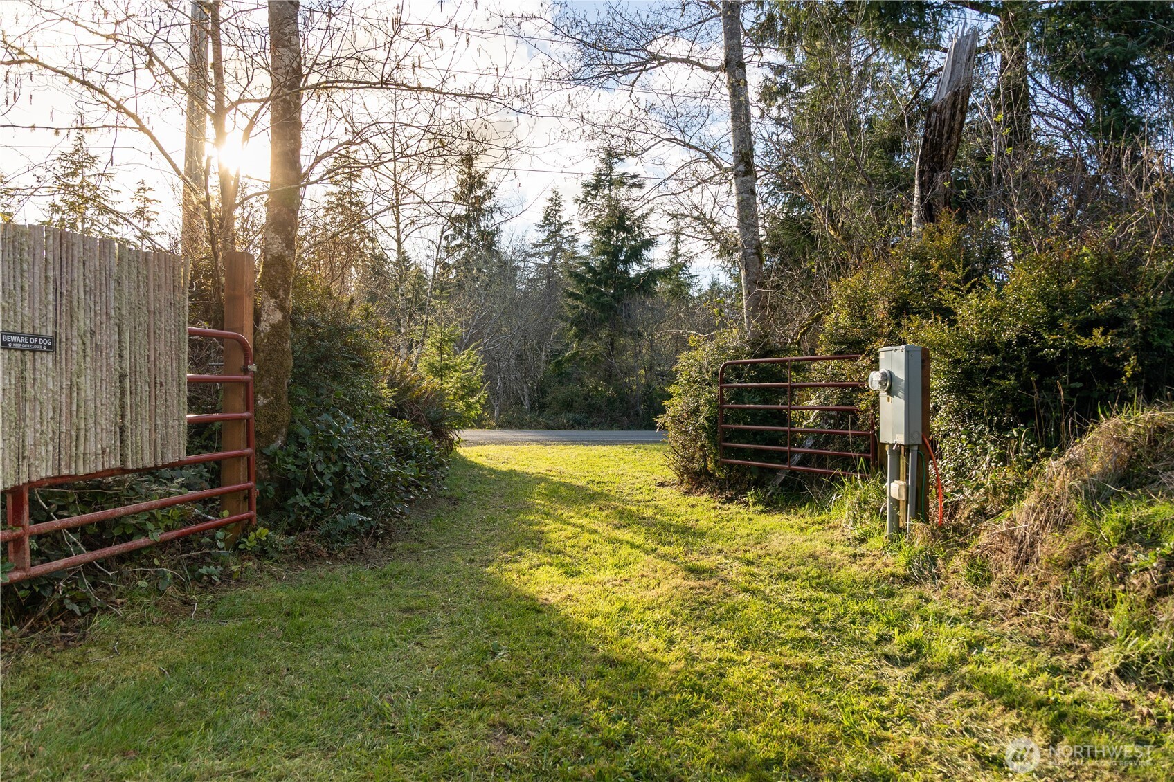 22308 Sandridge Road Property Photo 3