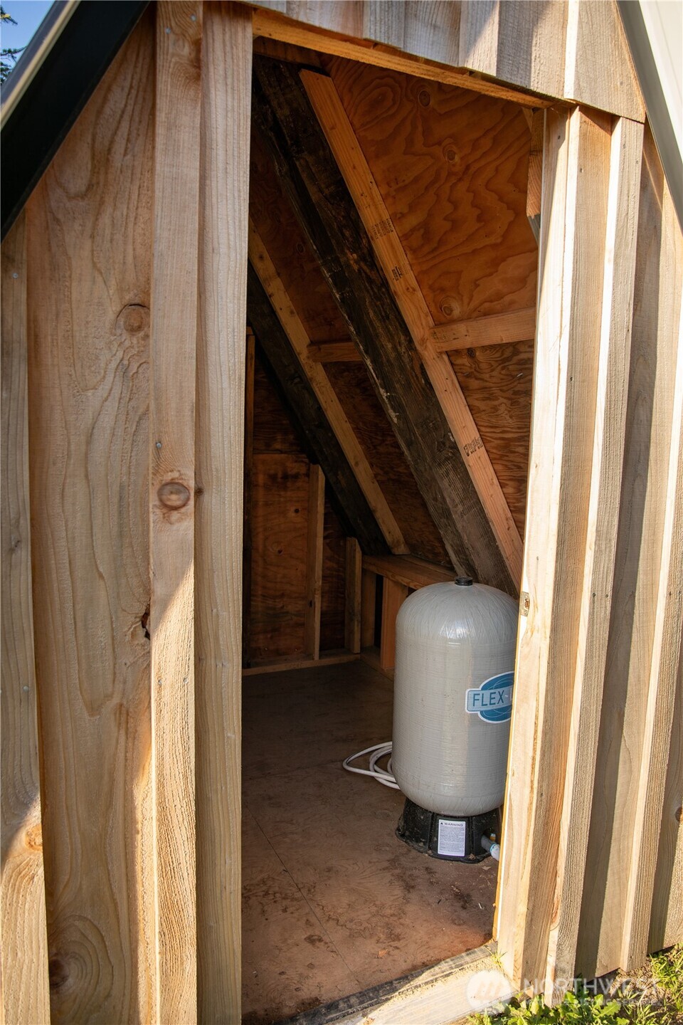 22308 Sandridge Road Property Photo 11