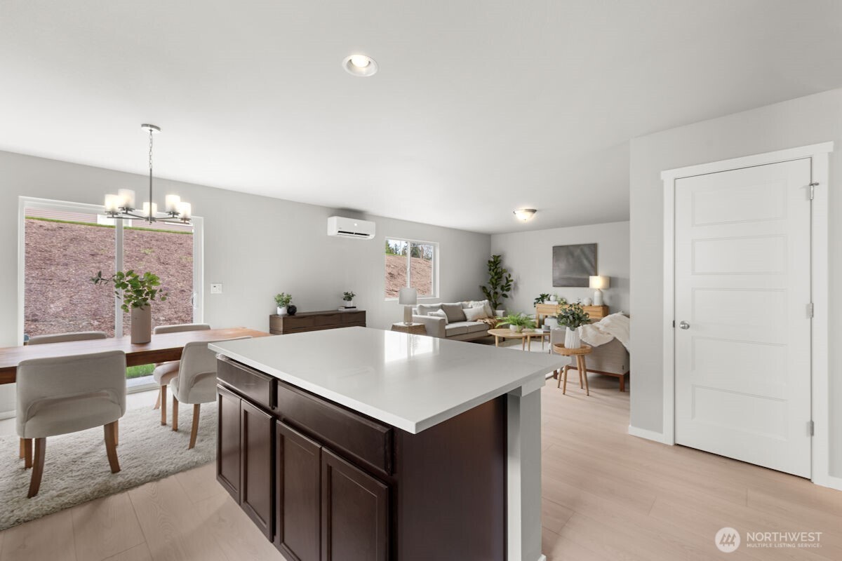 7427 45th Place Property Photo 8