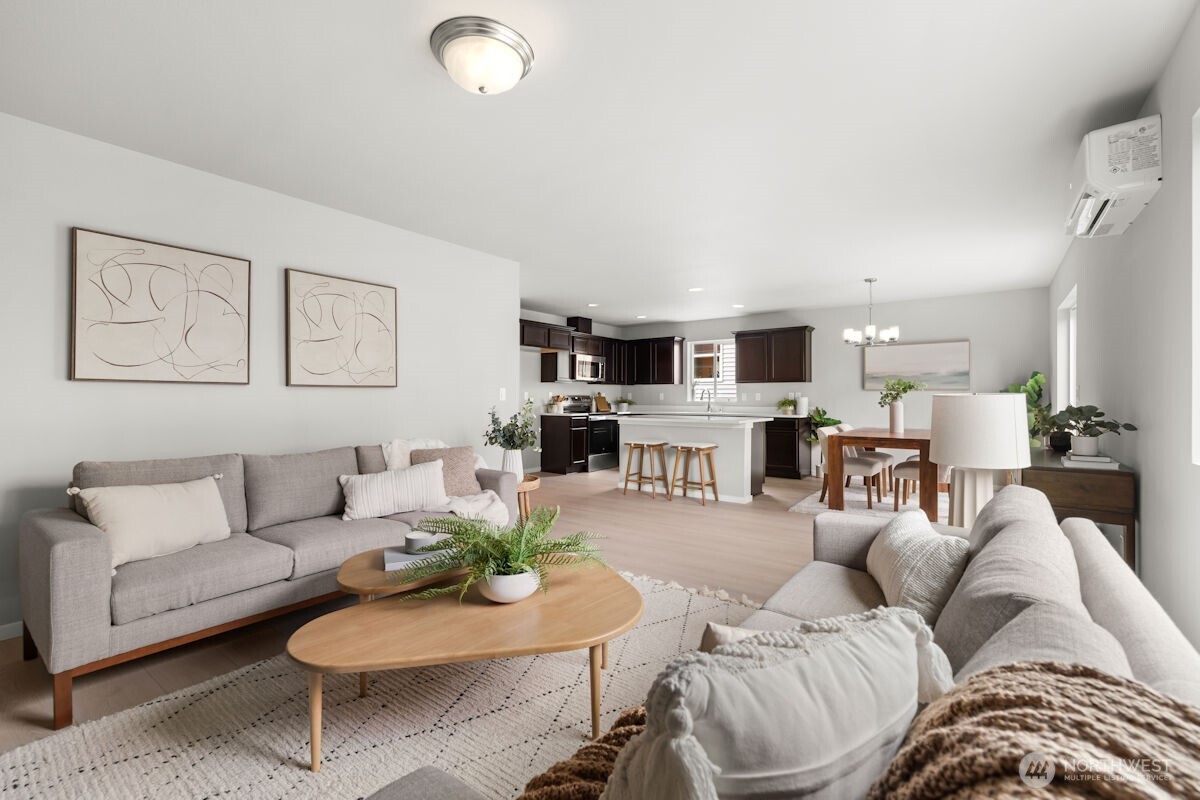7427 45th Place Property Photo 16