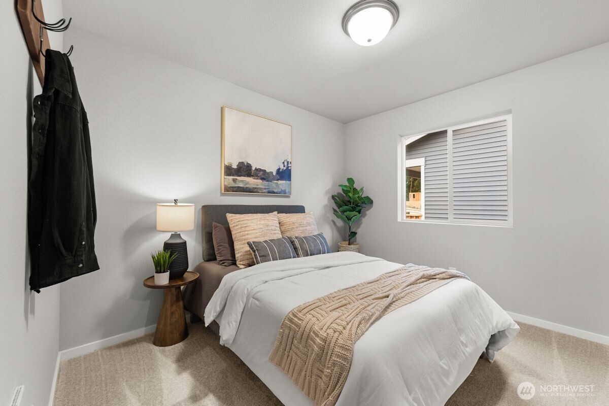 7427 45th Place Property Photo 17