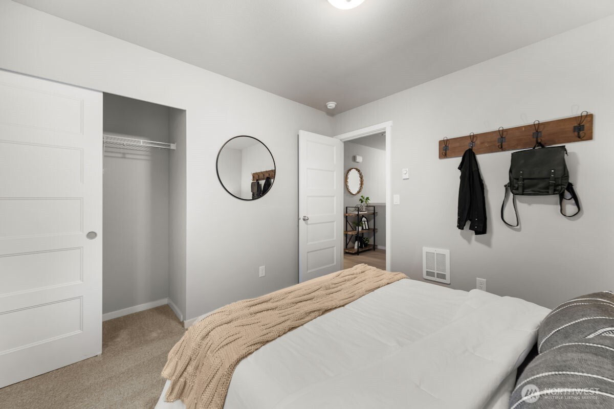 7427 45th Place Property Photo 18