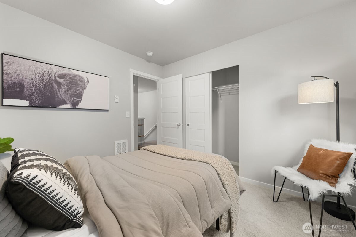 7427 45th Place Property Photo 20