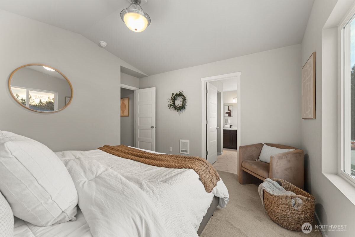 7427 45th Place Property Photo 25