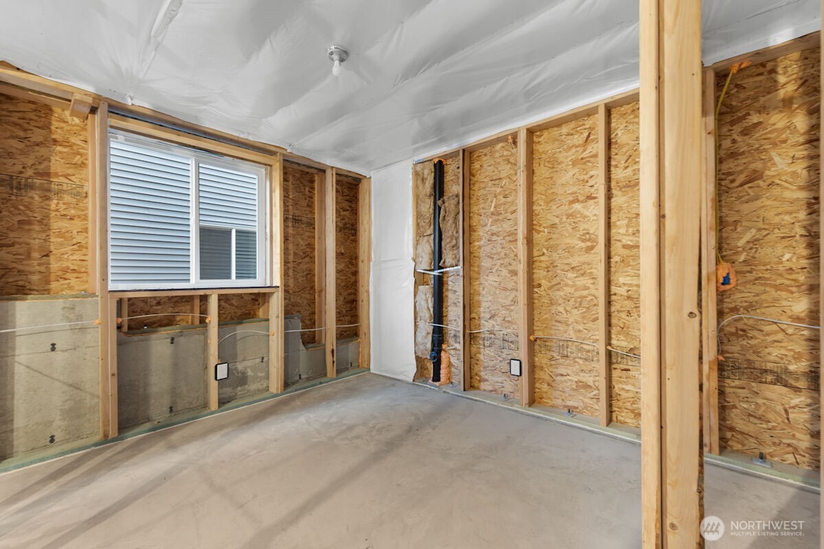 7427 45th Place Property Photo 34
