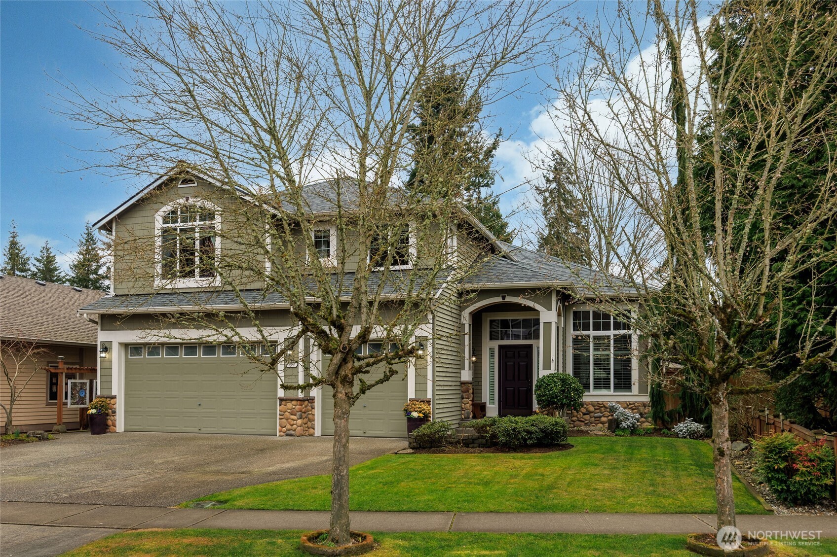 17001 31st Drive Property Photo 4