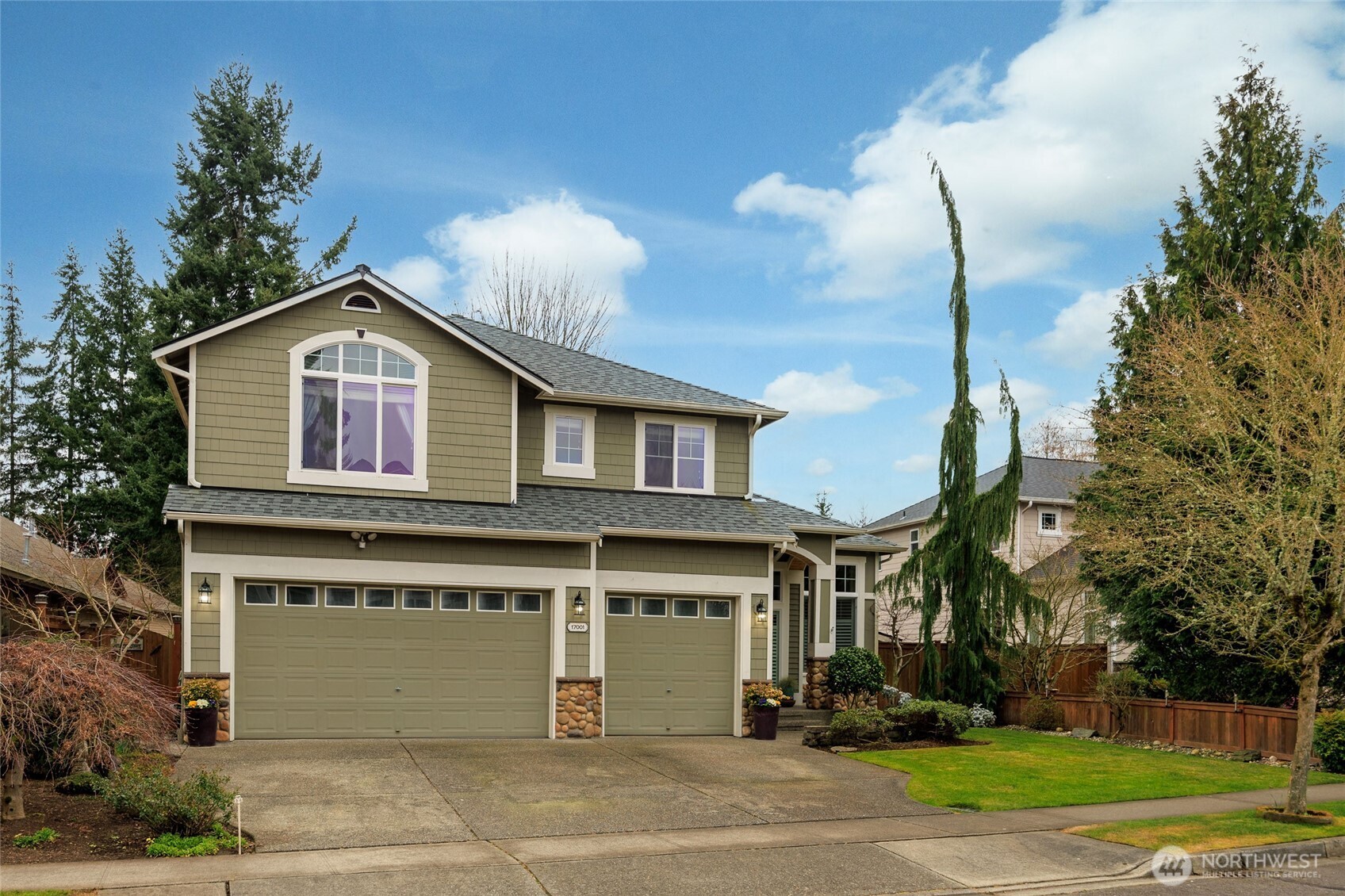 17001 31st Drive Property Photo 5