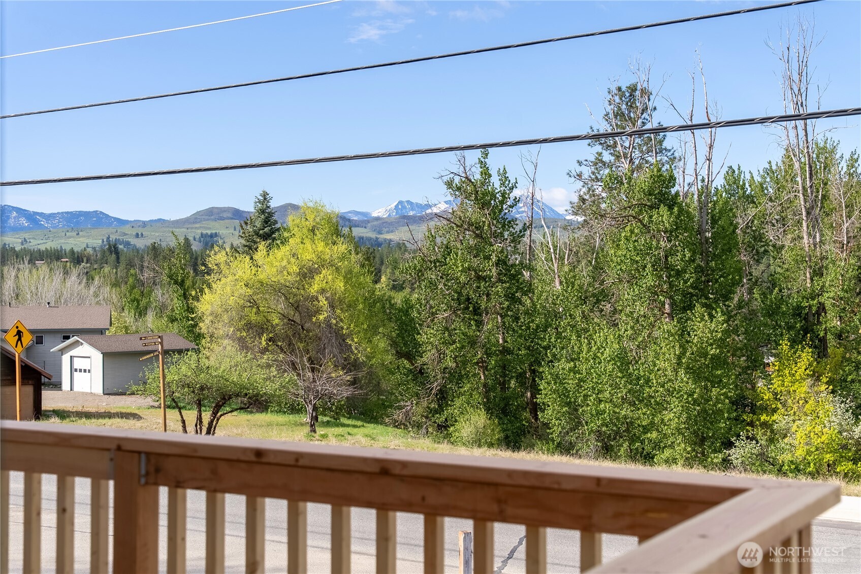 428 Castle Avenue Property Photo 10