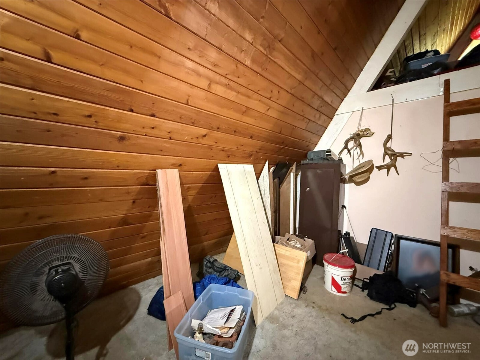 360 Peters Road Property Photo 11
