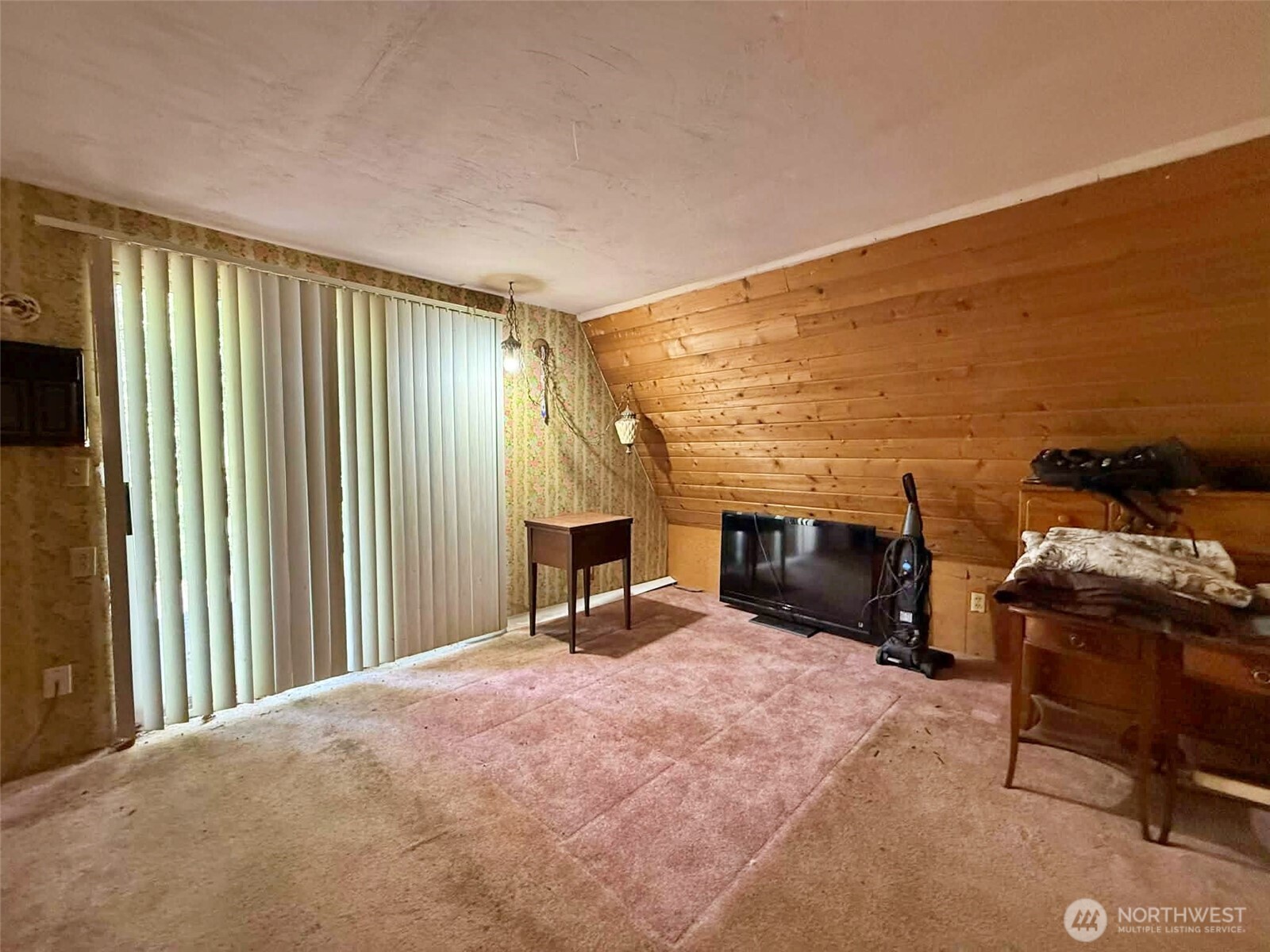 360 Peters Road Property Photo 14