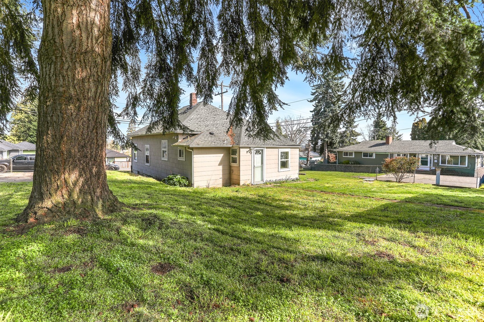1257 S 116th Street Property Photo 31