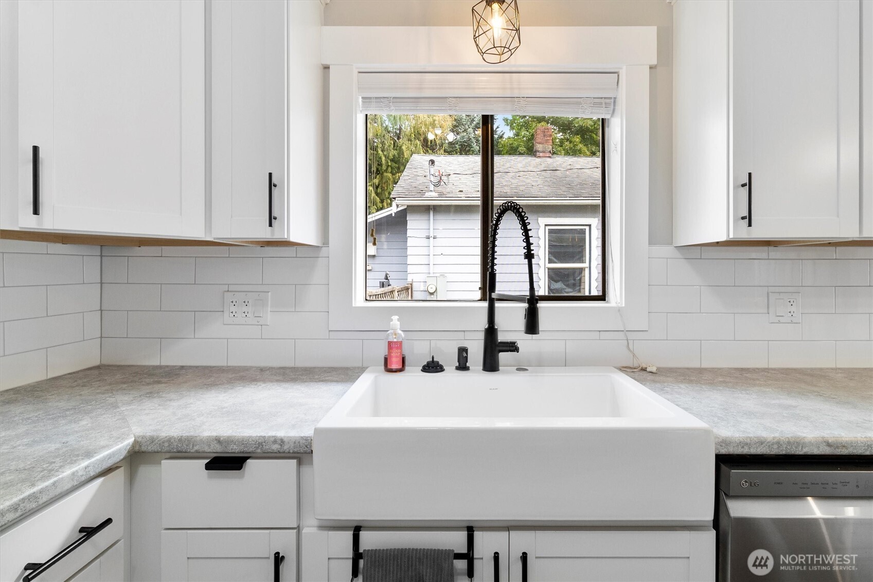 310 Second Street Property Photo 12