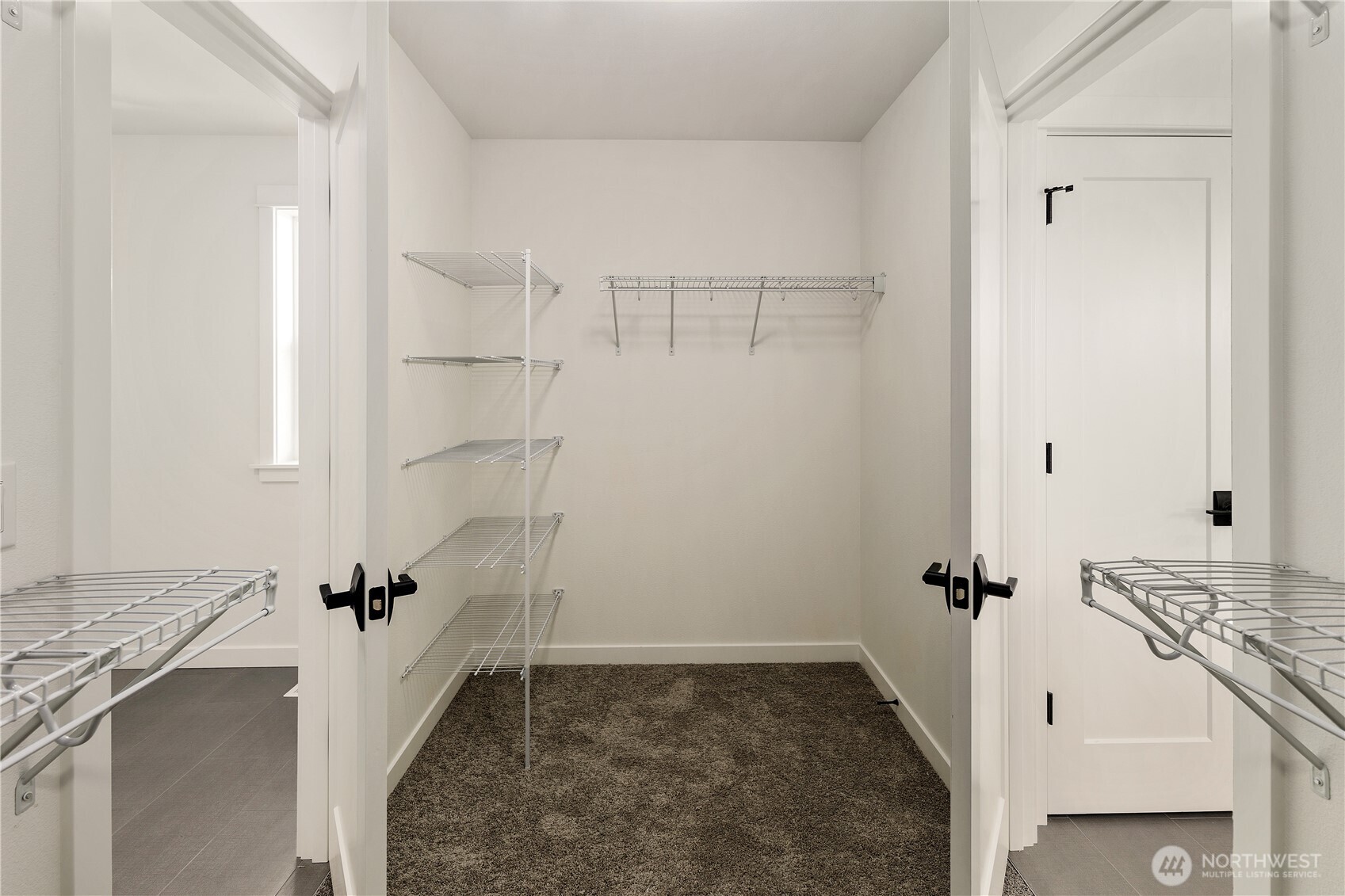 817 211th Place Property Photo 20