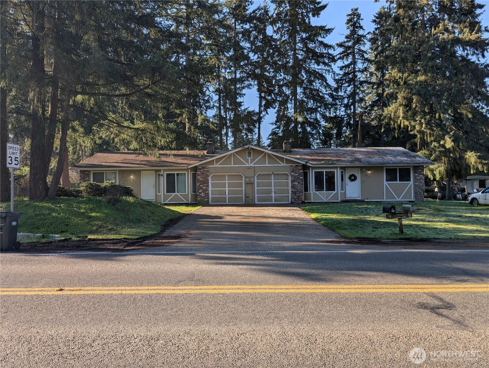 9210 9212 204th Street Property Photo 1