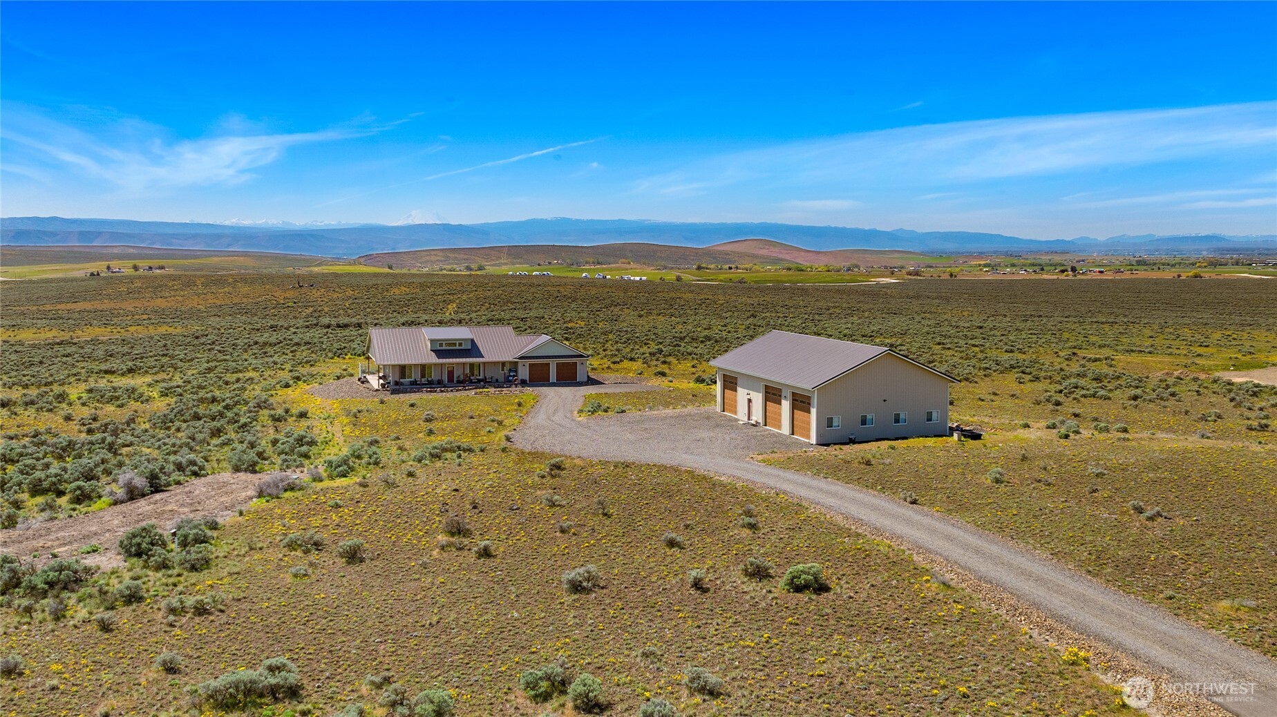 1560 Sage Hills Drive Property Photo 1