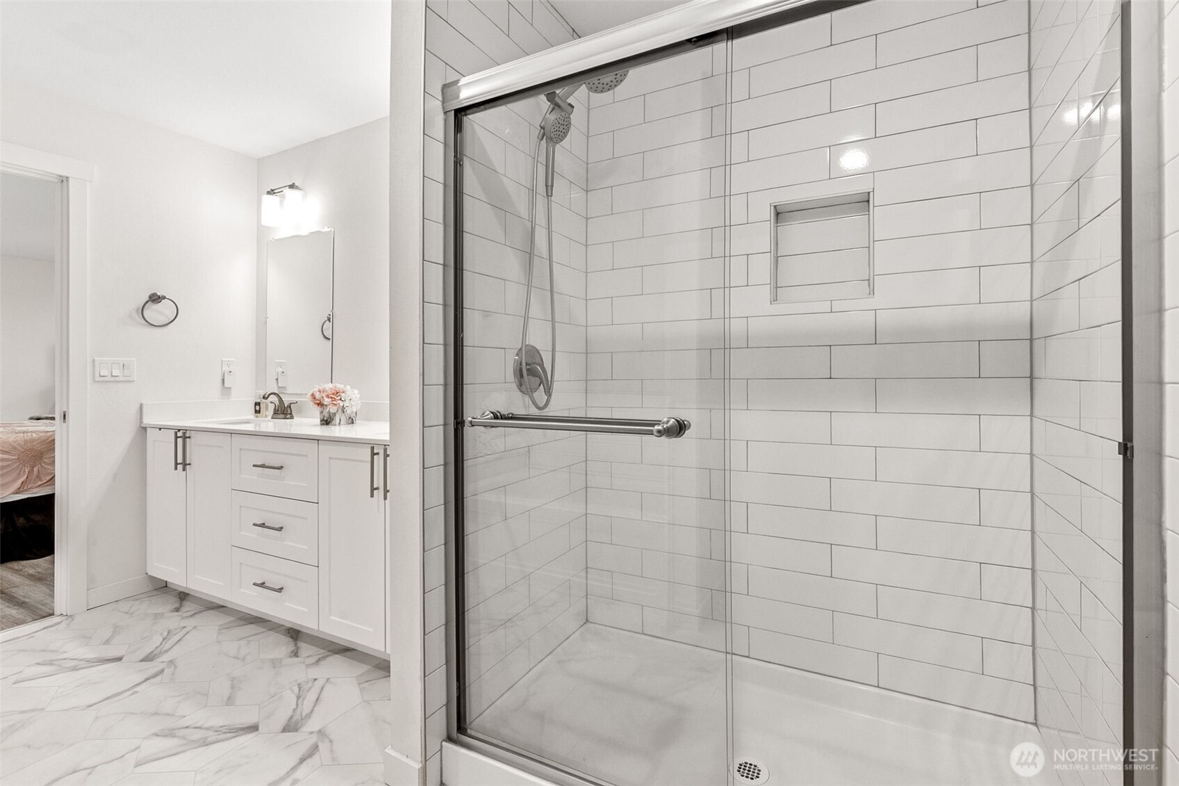 21 E Sullivan Street Property Photo 23