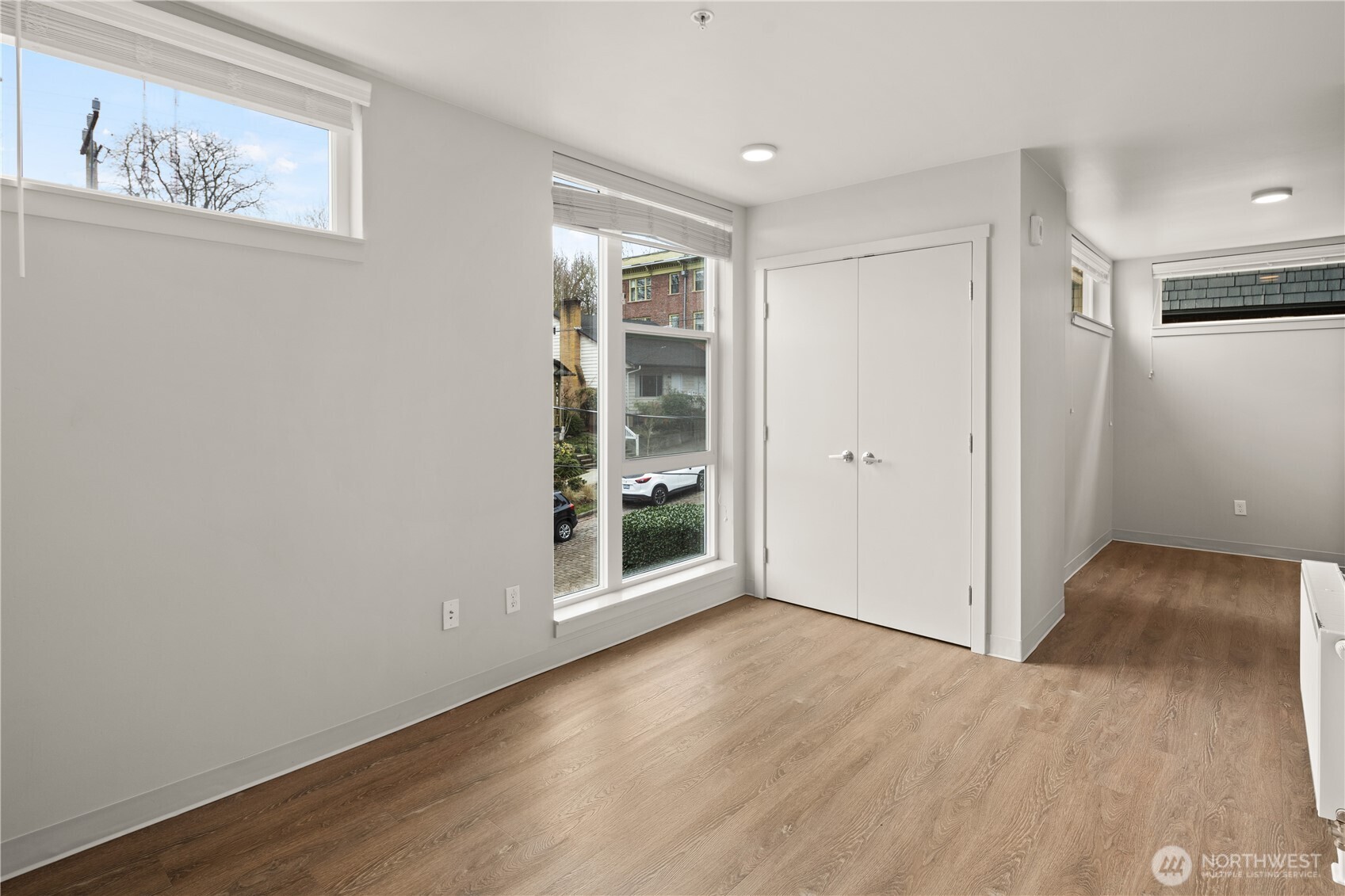 1814 E John Street Property Photo 15