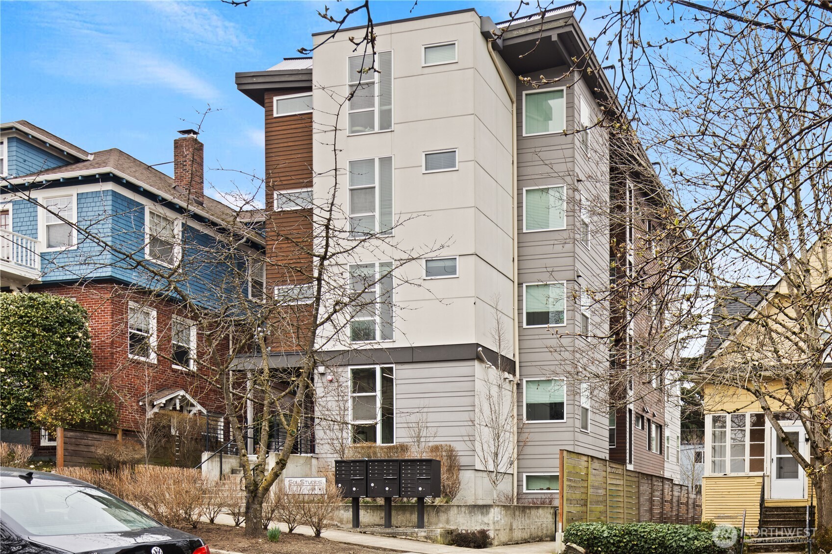 1814 E John Street Property Photo 20